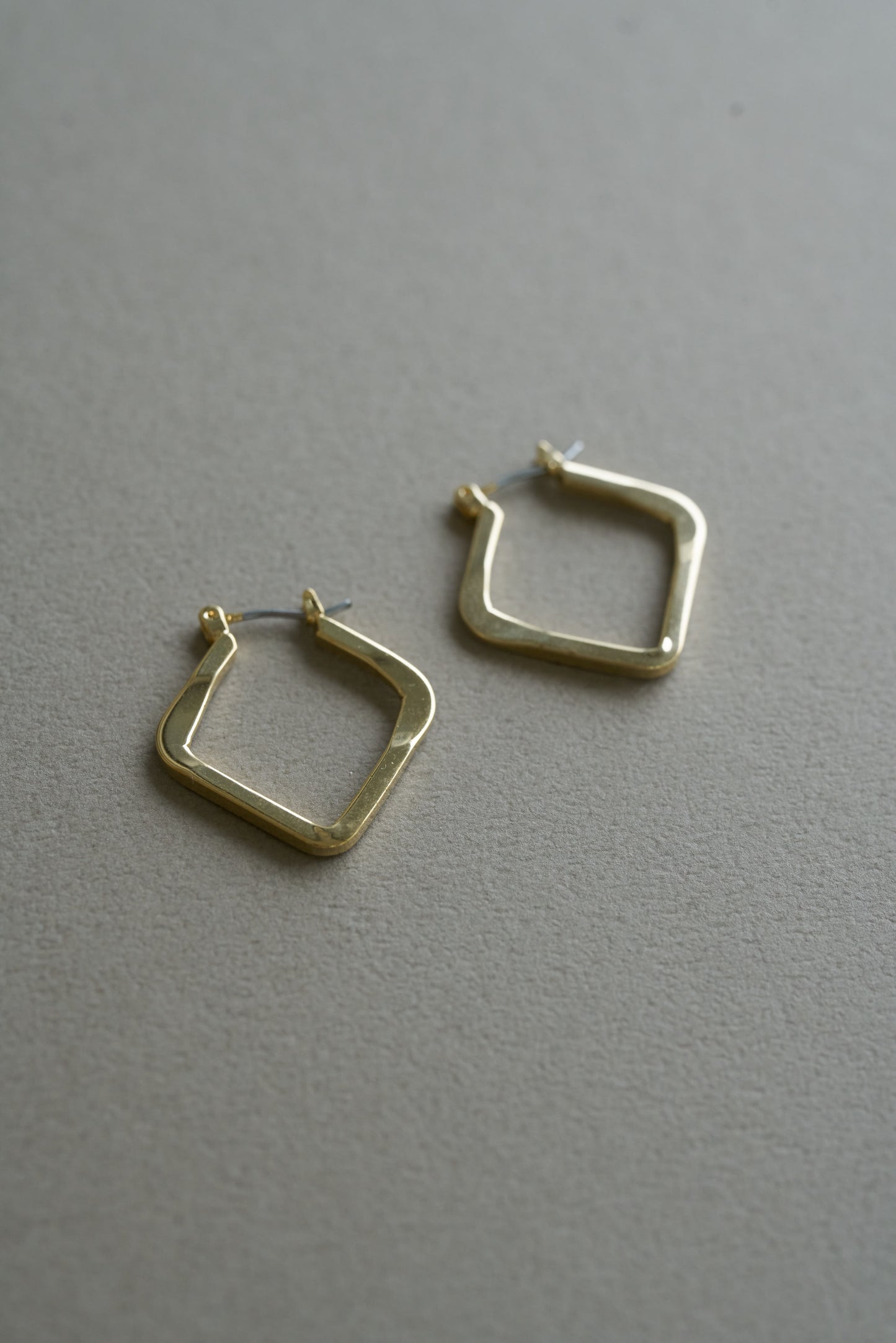 square pierce