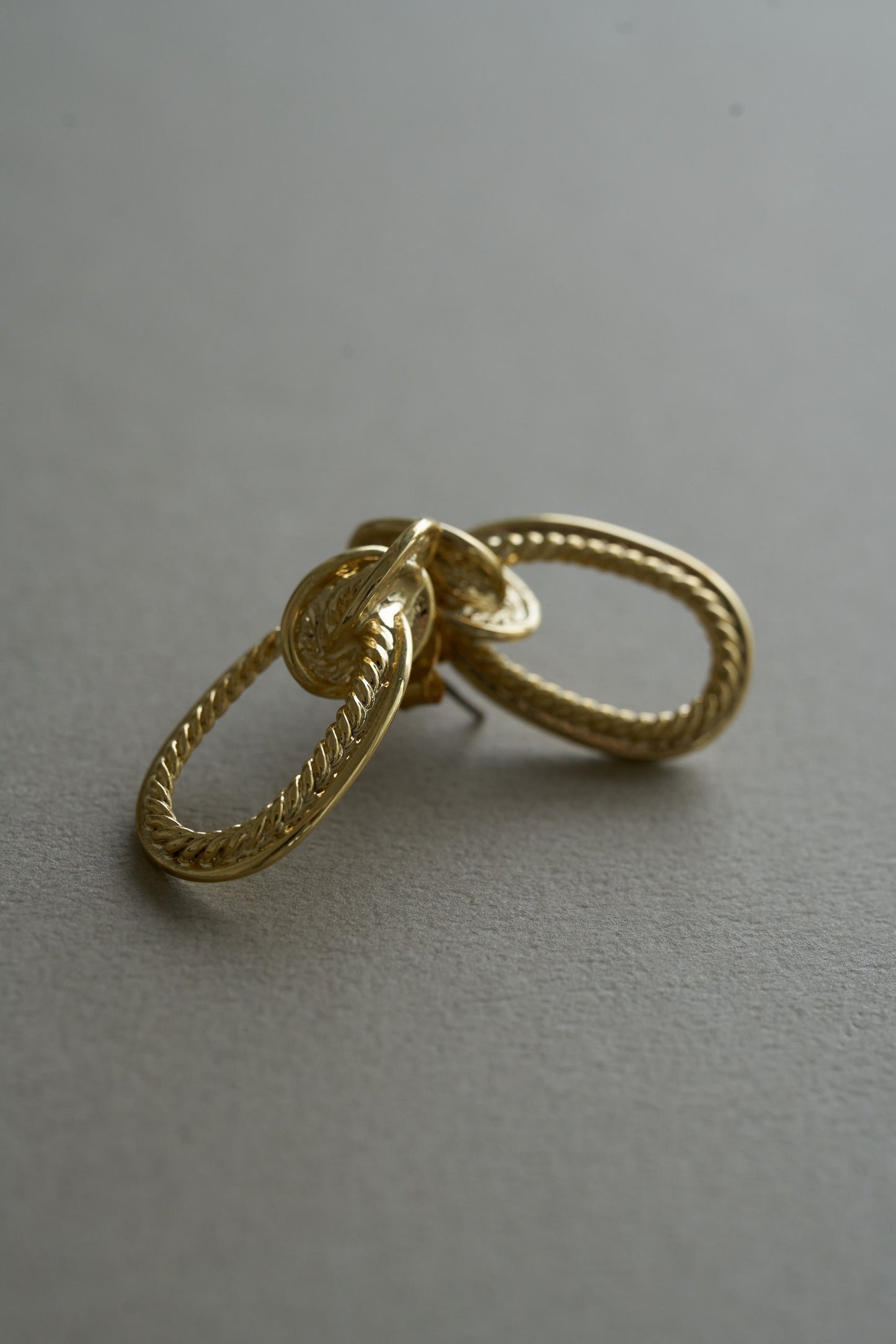 drop chain pierce