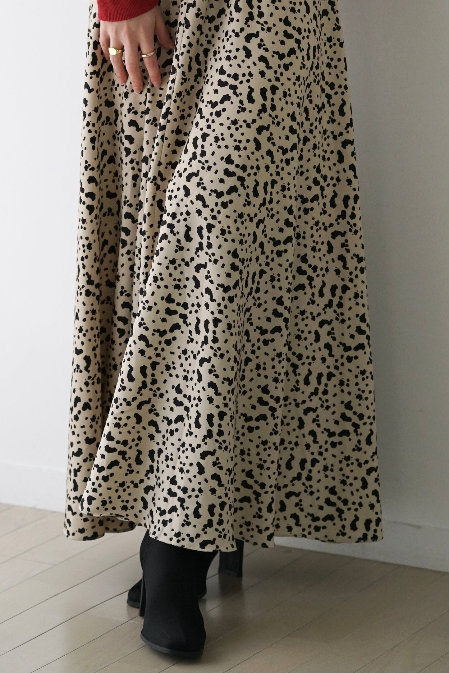 Dalmatian long skirt