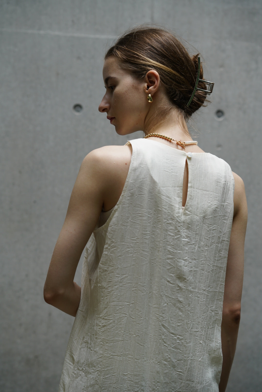 Rayon nosleeve one-piece