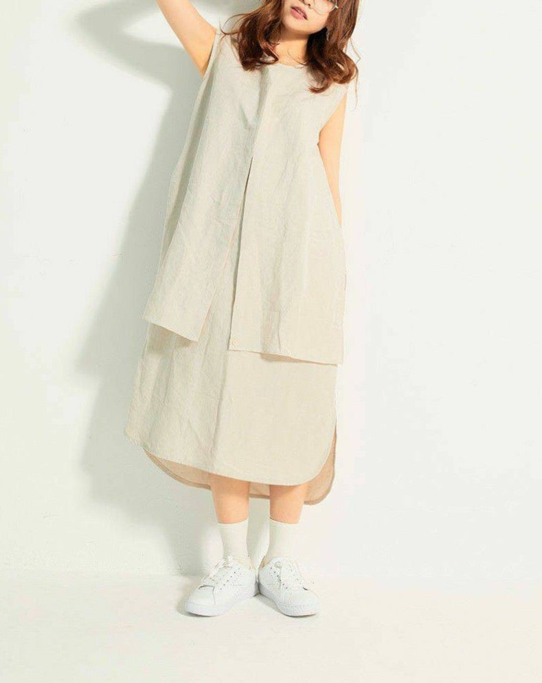 No sleeve design one-piece