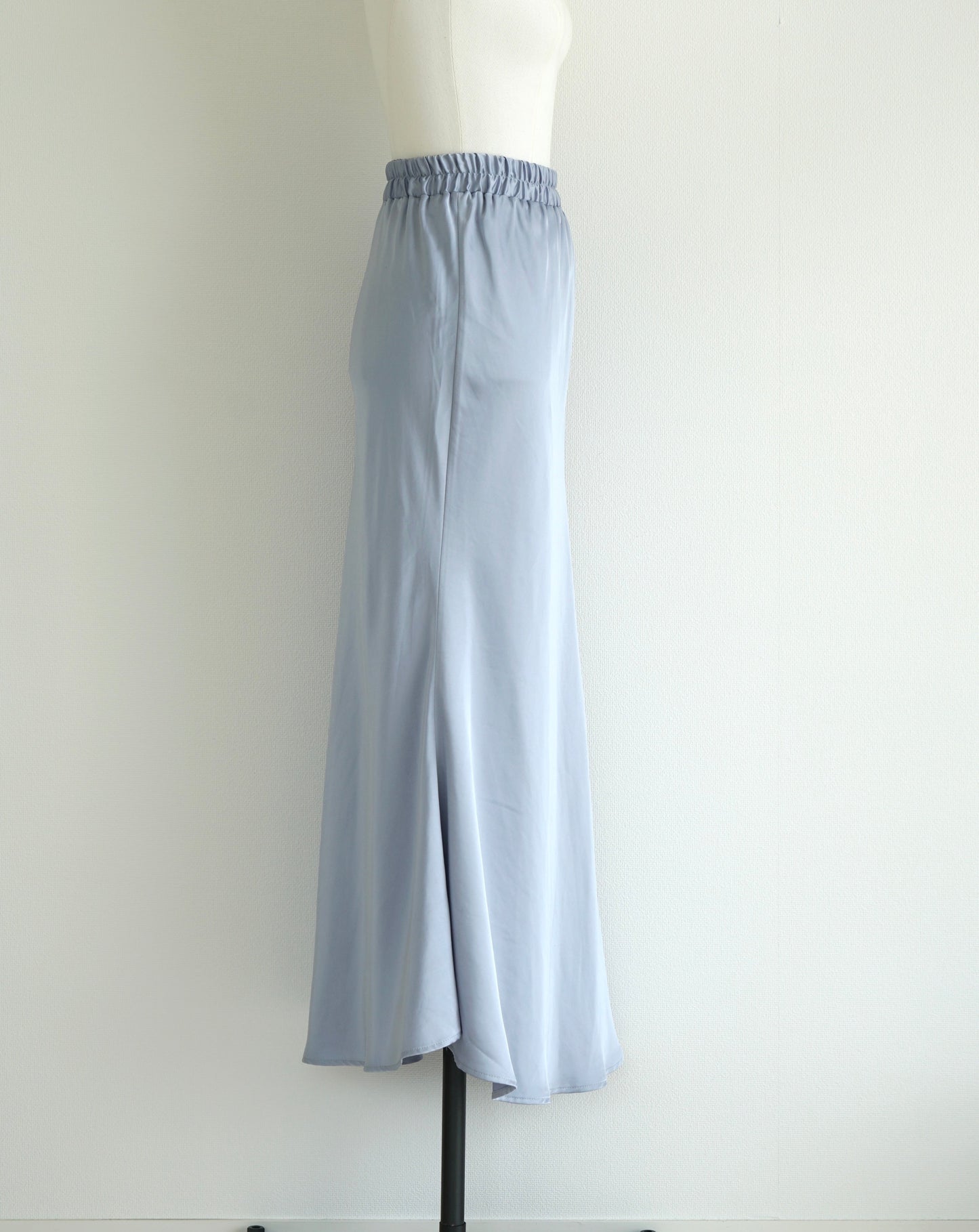 Mermaid satin skirt