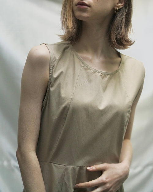 asymmetry  sleeveless one-piece