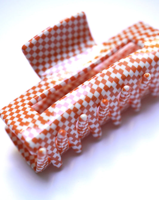 Checker hair clip