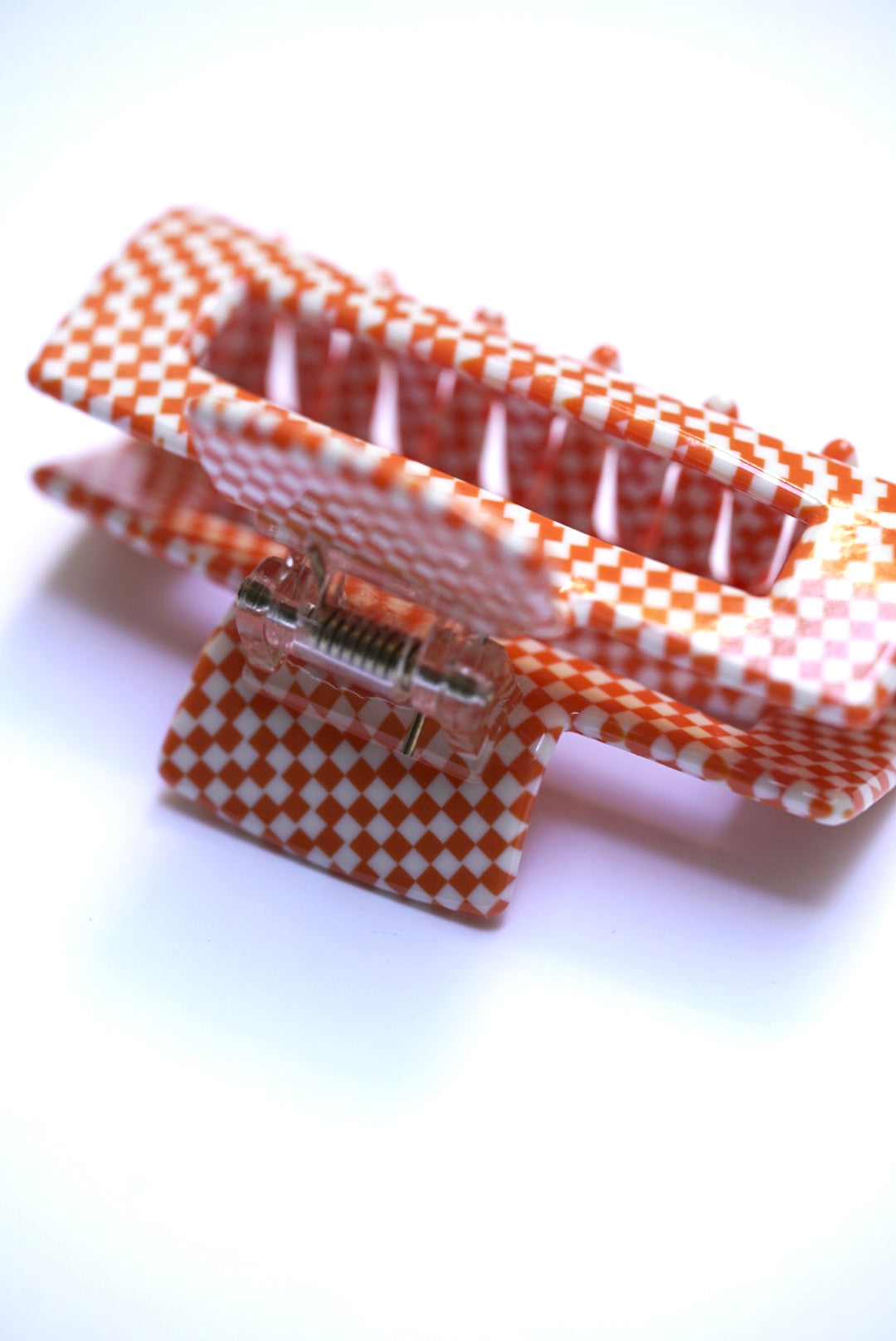 Checker hair clip