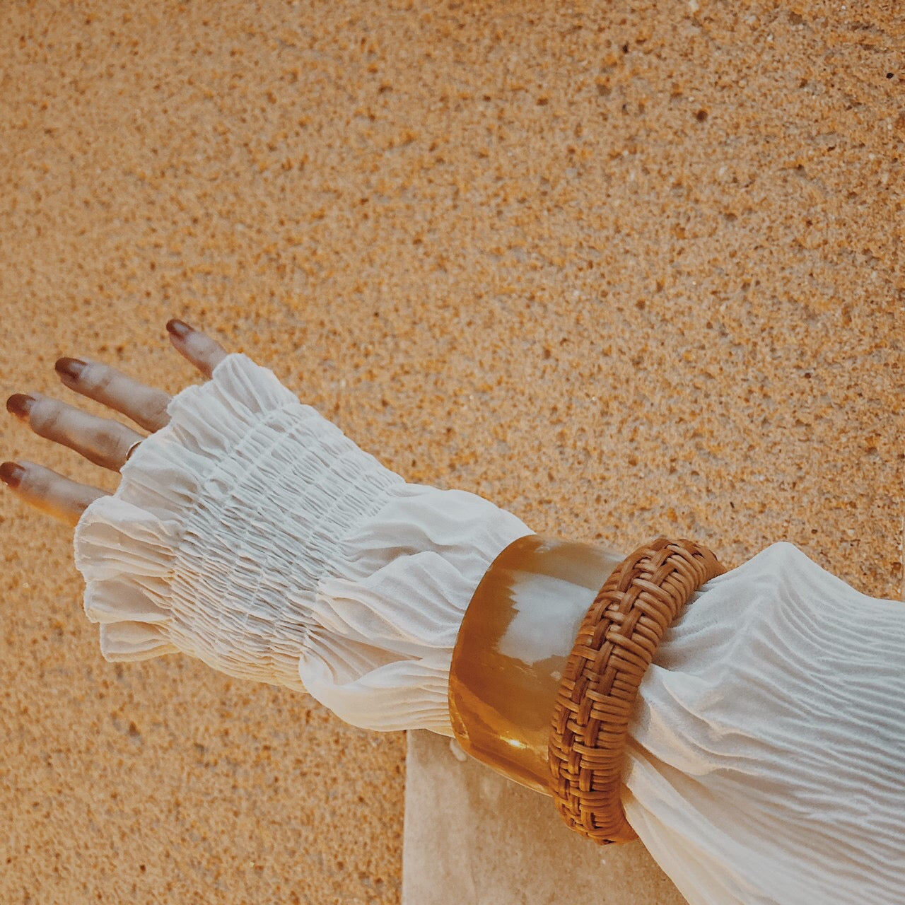 Bicolor thick bangle.