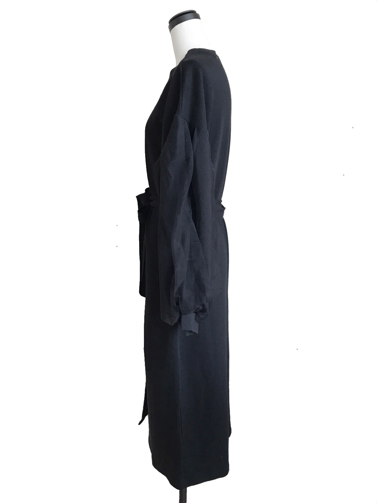 Volume sleeve onepiece [BLACK /GREY]