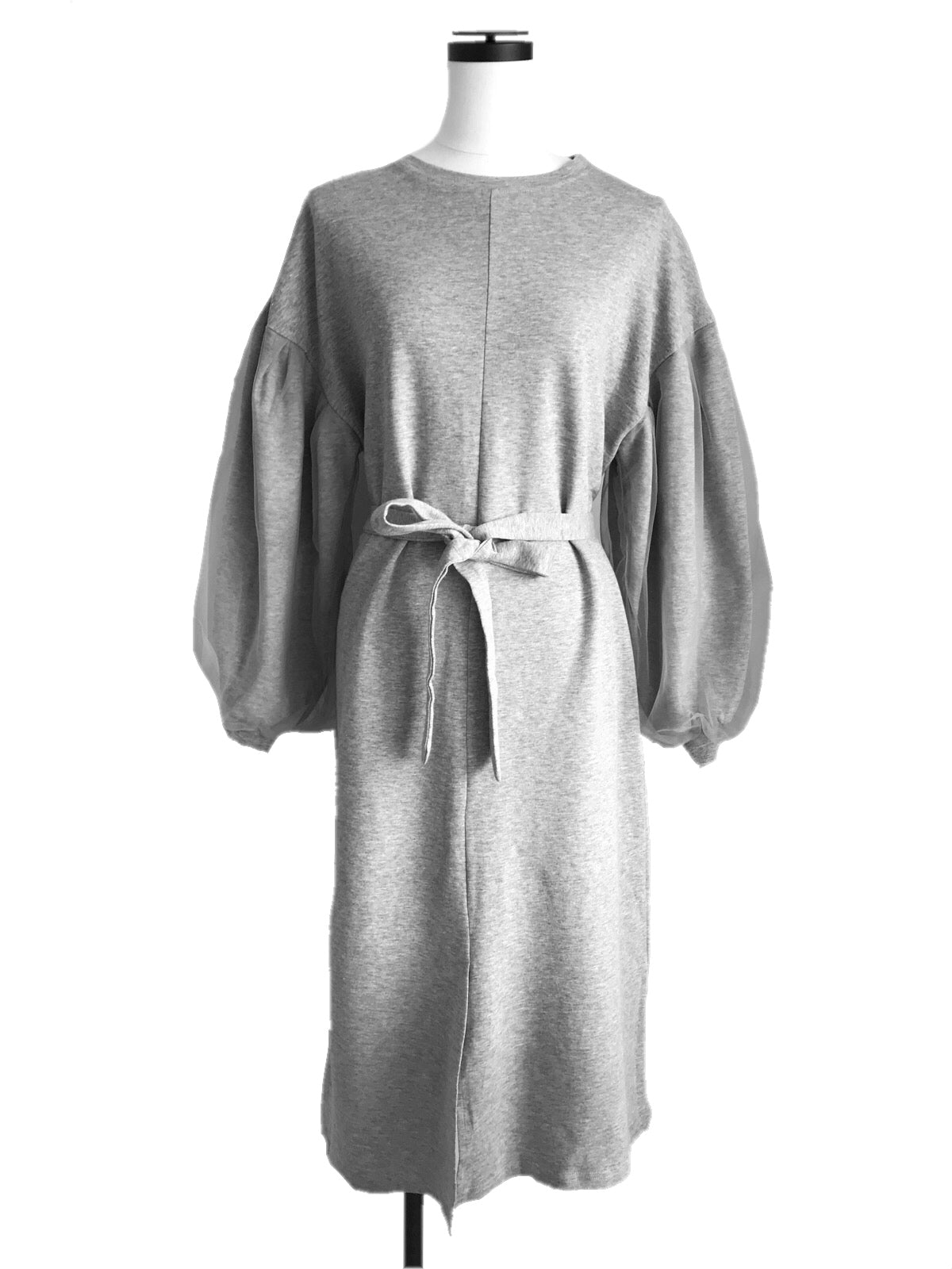 Volume sleeve onepiece [BLACK /GREY]